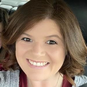 Meet your Posher, Monica